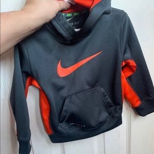 Nike sweater 2t